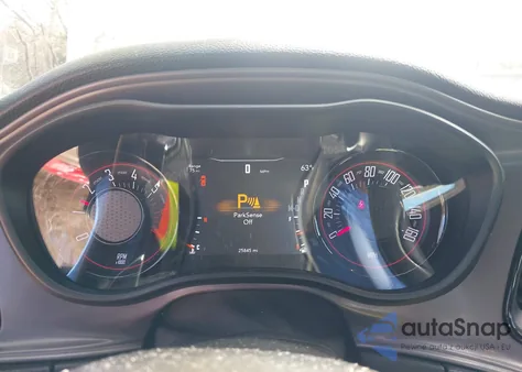 2023 Dodge Challenger R/T из США, поврежденный, VIN 2C3CDZBT8PH614768